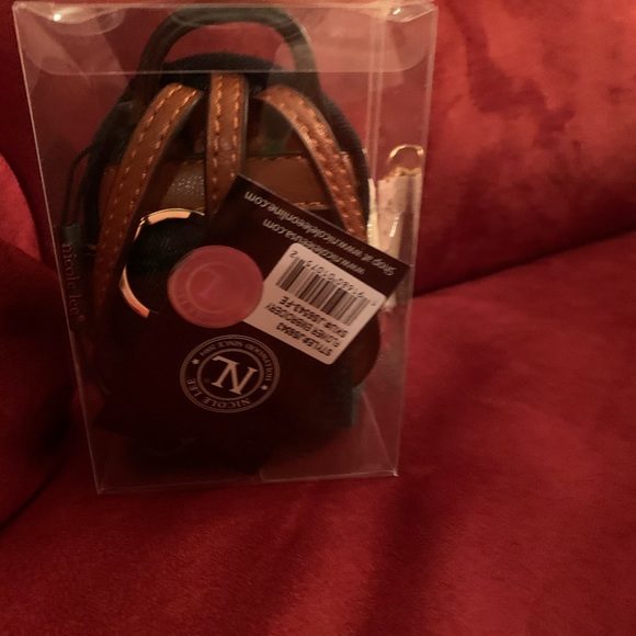 Nicole lee keychain mini backpack - Picture 4 of 4